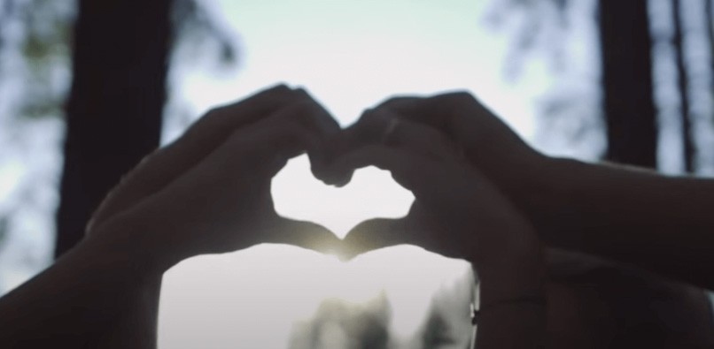 Что подарить родителям на годовщину